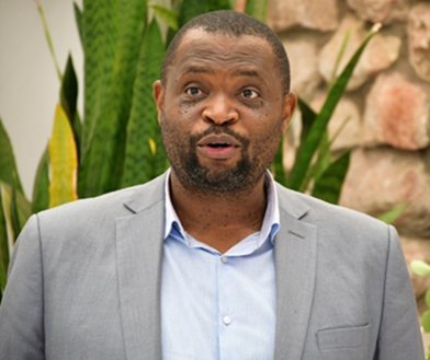 Mthunzi  Madiya 